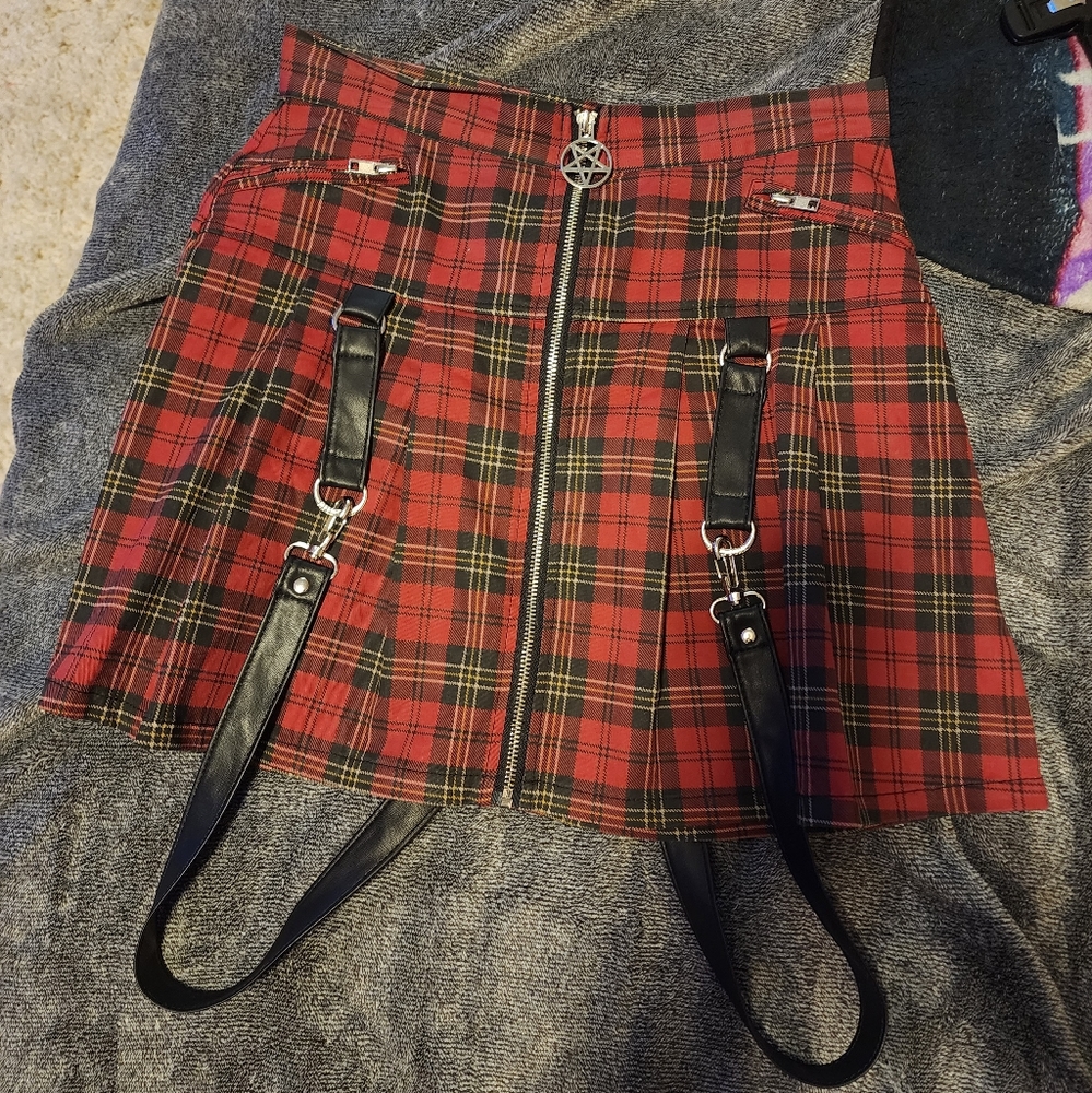 DEAD BEATZ MINI SKIRT